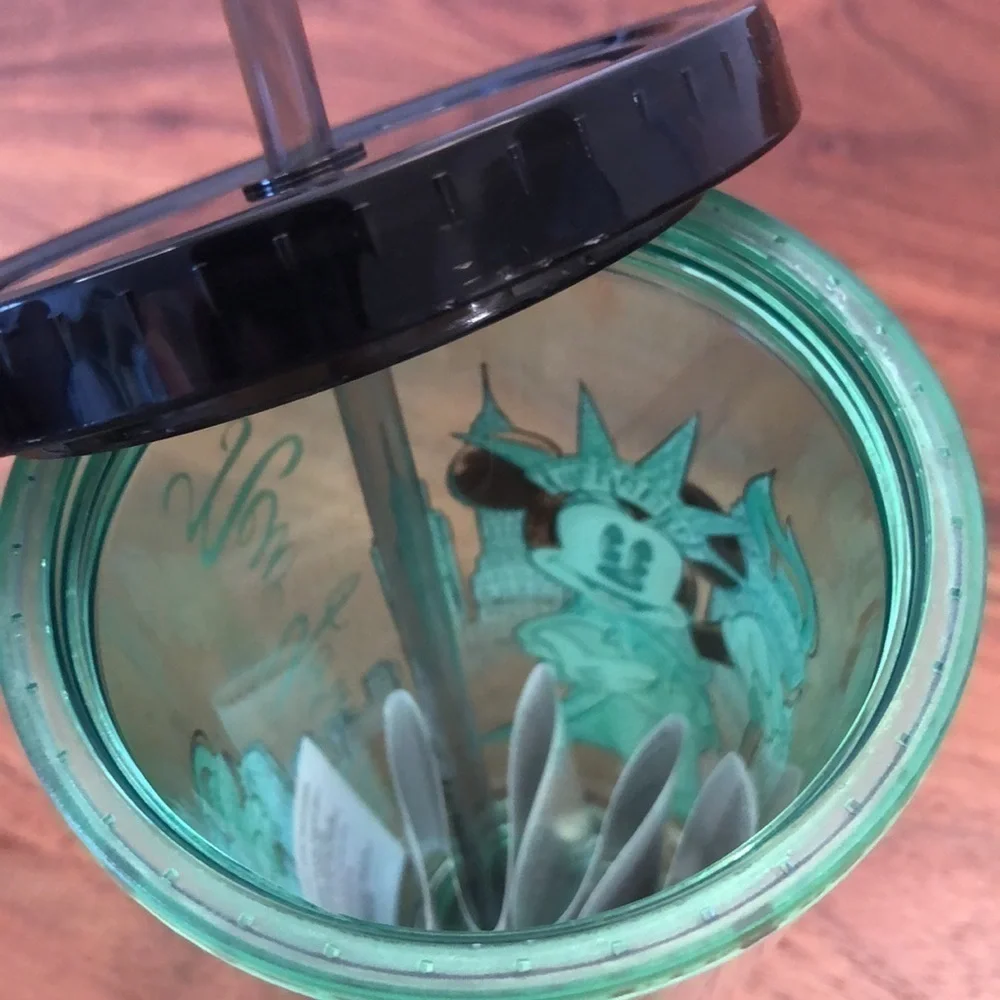 NWT Minnie Mouse Lady Liberty Plastic Tumbler | Disney